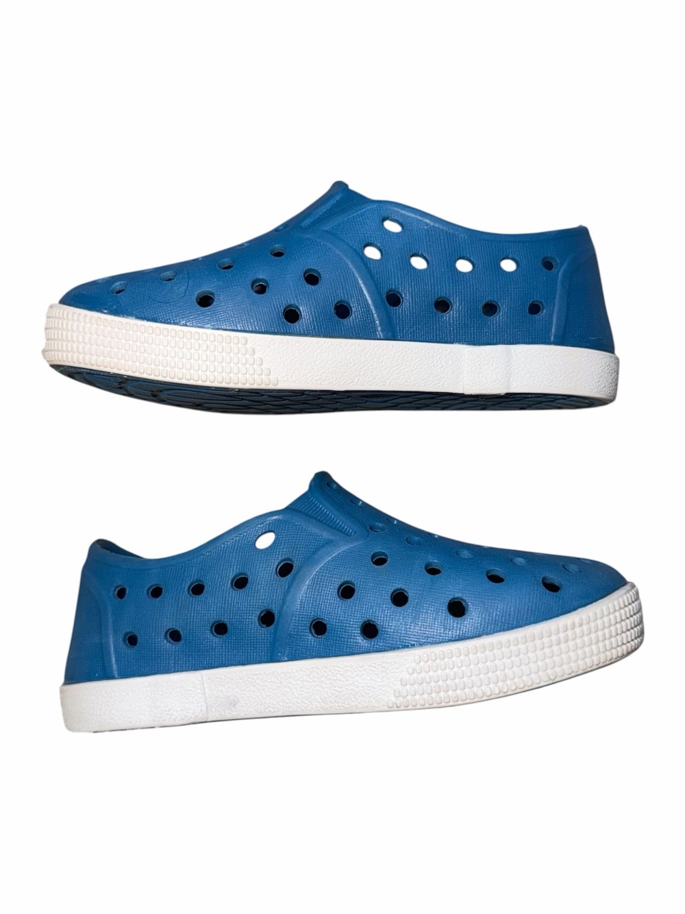 Old Navy Toddler Boys Size 6C Blue Perforated Slip On Water Shoes Beach Summer